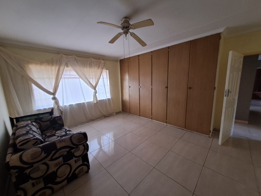 4 Bedroom Property for Sale in Vaalpark Free State
